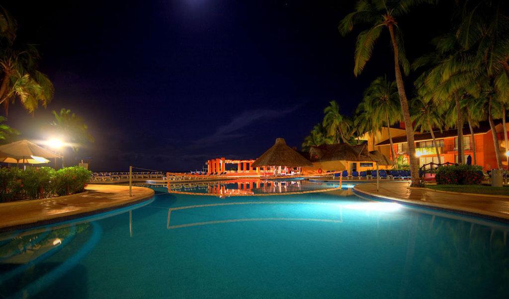 Holiday Inn Resort Ixtapa All-Inclusive By Ihg Dış mekan fotoğraf